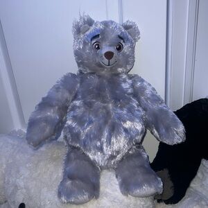 Grizzly bear build a bear